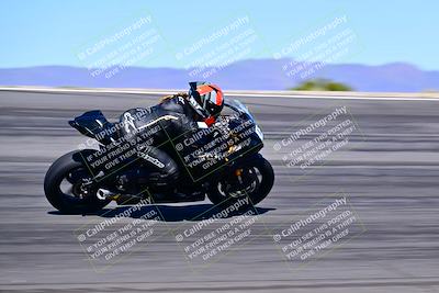 media/Mar-25-2024-Moto Forza (Mon) [[8d4319bd68]]/3-Intermediate Group/Session 3 (Bowl)/